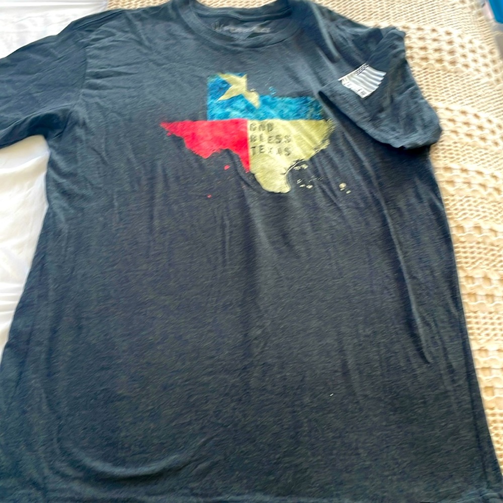 Forged brand men’s medium God bless Texas T-shirt